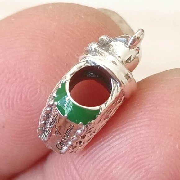 PANDORA Festive Mouse & Stocking Charm - Picture 4 of 5